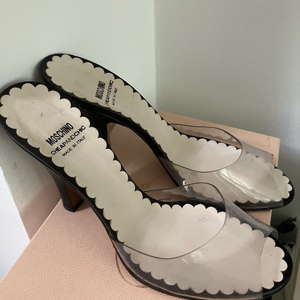 Moschino Black and Clear High Heels Sz 39 Italy